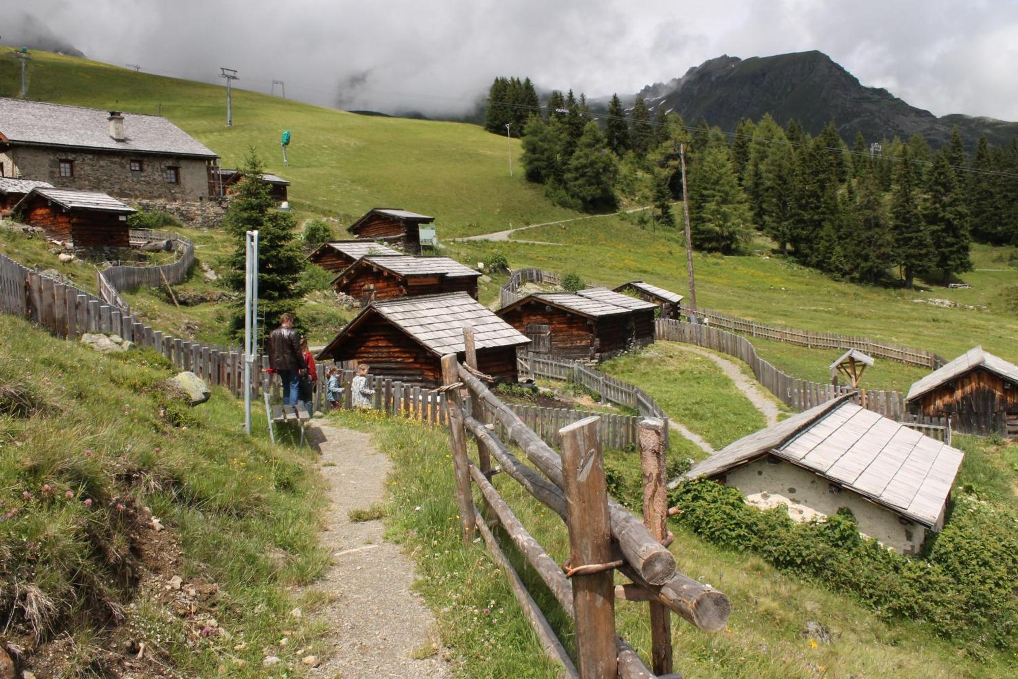 Hotel Garni Montana Kappl  Esterno foto